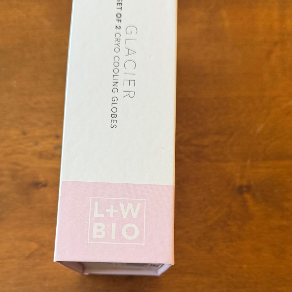 Luxe Glacier Cryo Cooling Globes - Pink - Picture 4 of 6